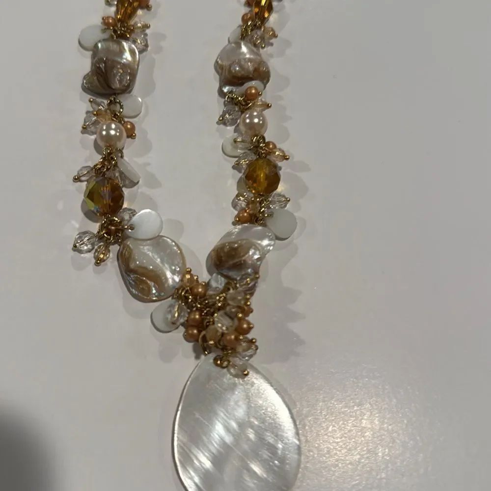 Elegant Gold and White Beaded Necklace
